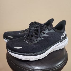 Hoka Clifton 8